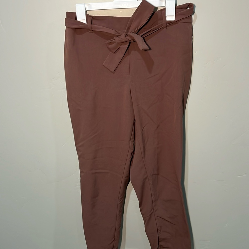 Business casual pants